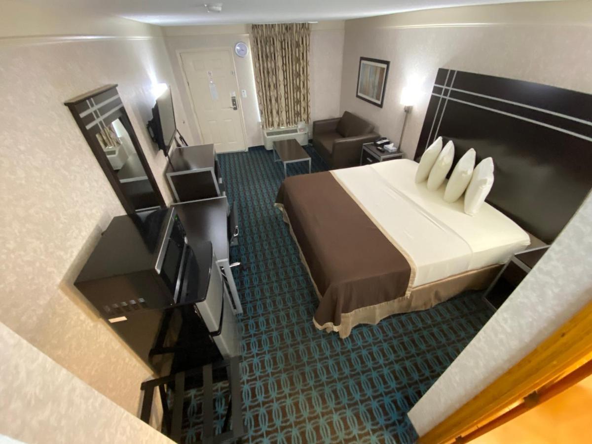 Deluxe Inn - Fayetteville I-95 Exteriör bild
